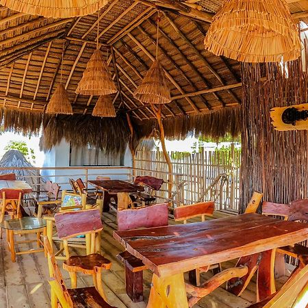 Hotel Boutique Beso De Sal Colan Bagian luar foto