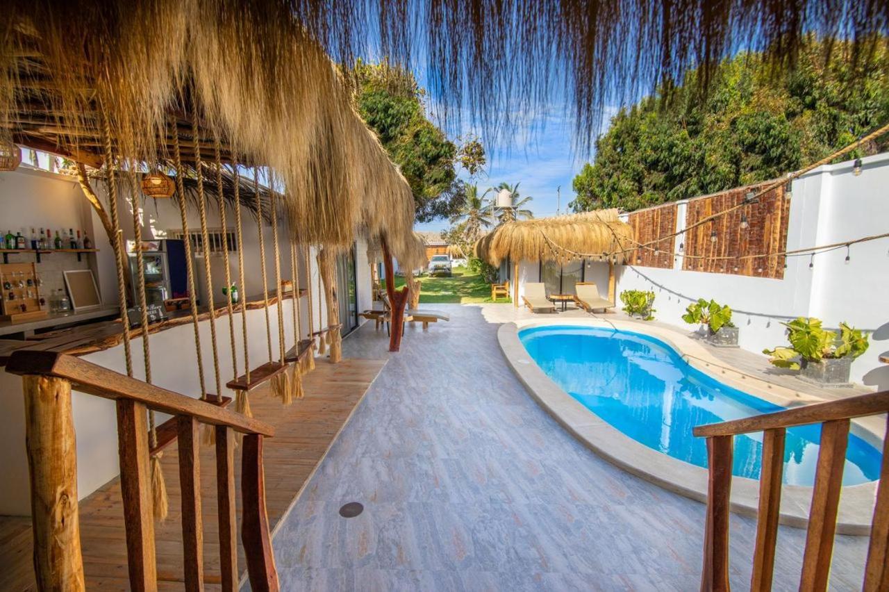 Hotel Boutique Beso De Sal Colan Bagian luar foto